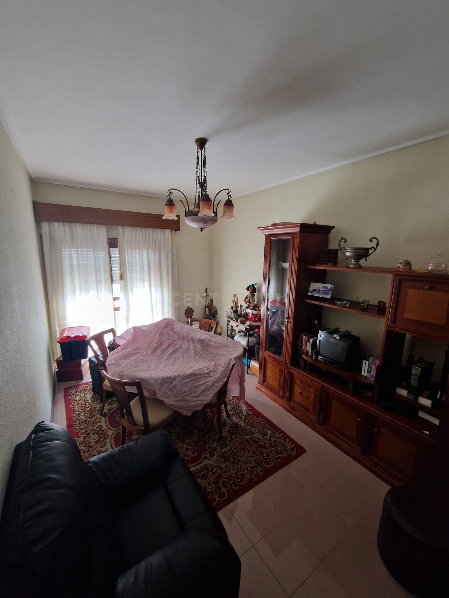 Apartamento T3 em Espinho com Vista e Proximidade à Praia - Image 20